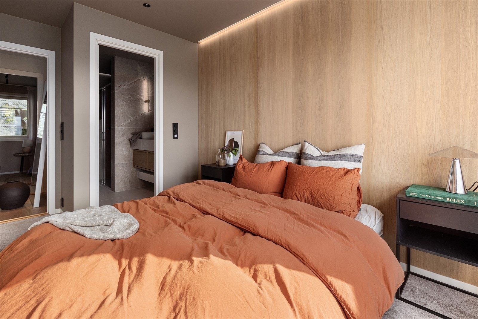 Man tilgang til eget bad på 4,5m² som har fått tilstandsgrad 0, i følge takstmann. Galleribilde