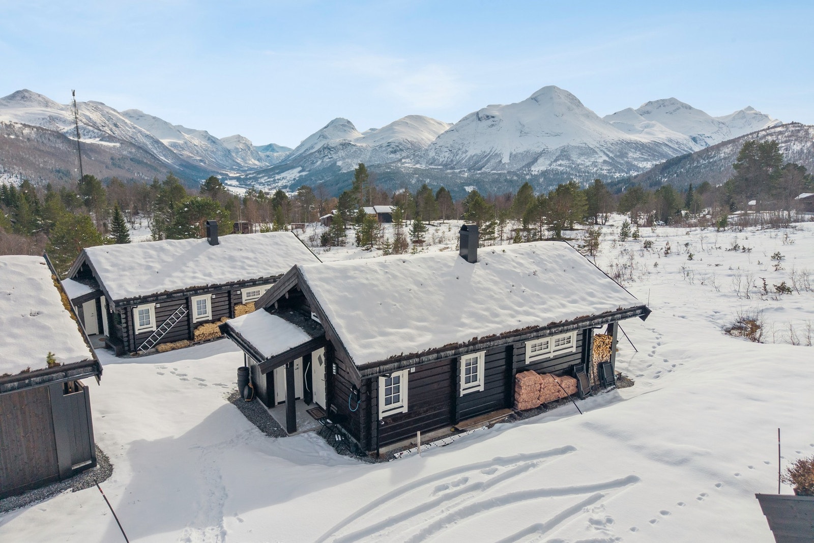 Mektig og vakker natur i alle himmelretninger. Galleribilde