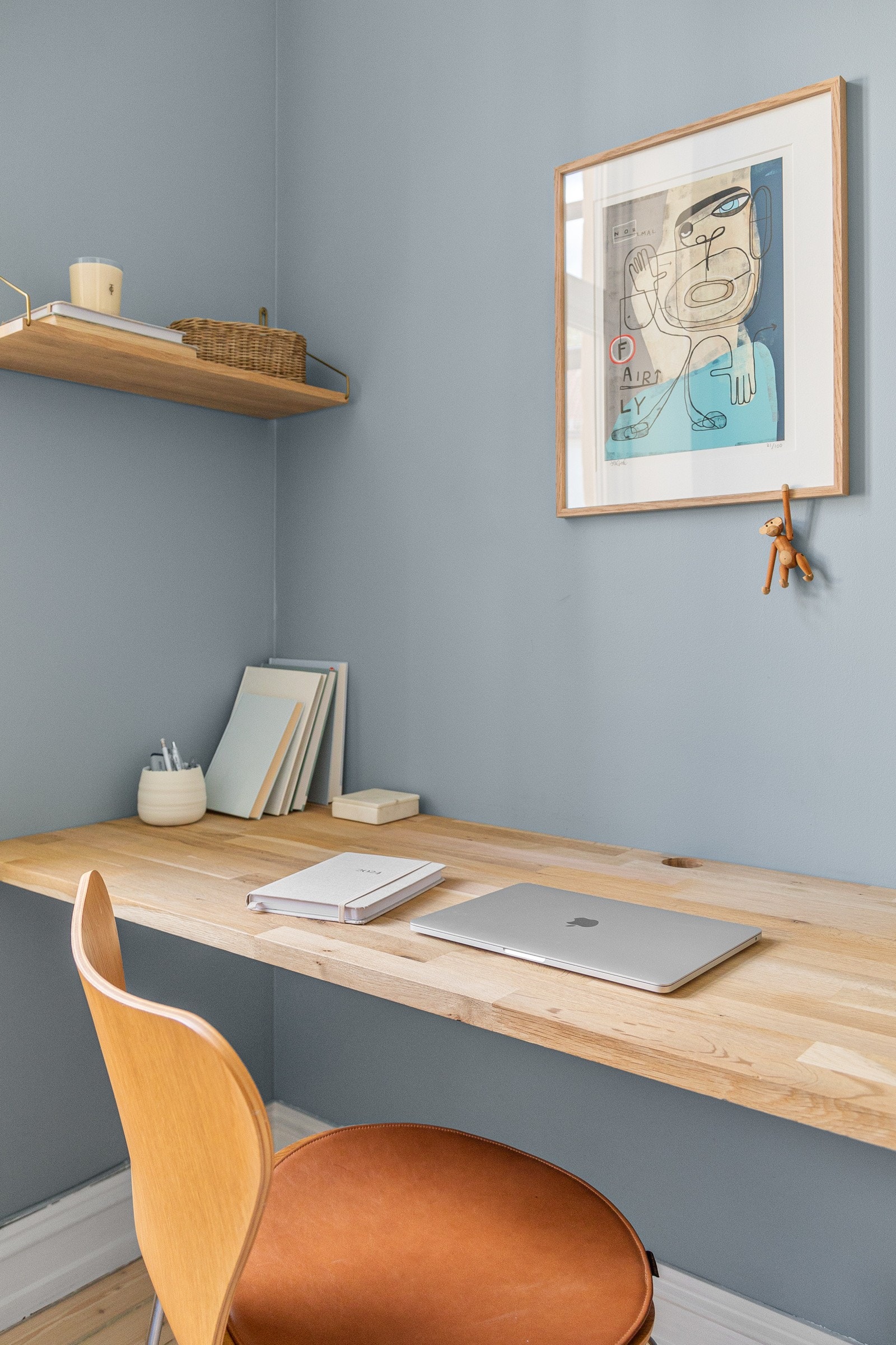 Soverommet er i dag brukt som hjemmekontor, men fungerer også yppelrig som et gjesterom. Galleribilde