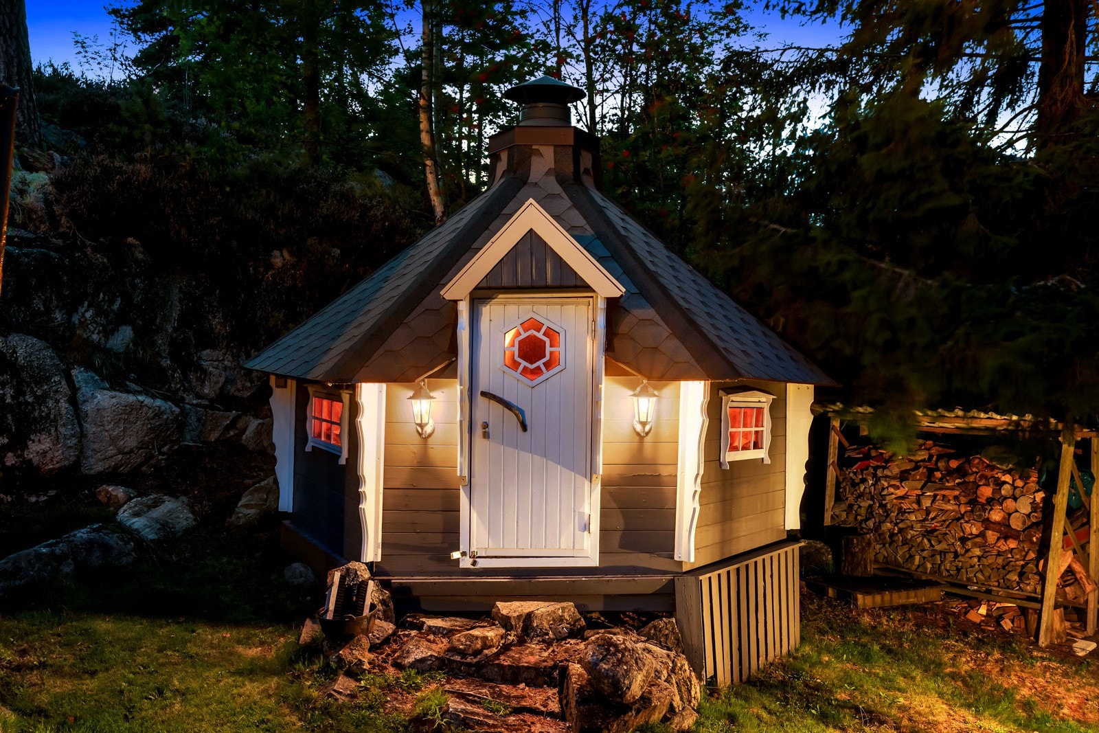 Grillhytte Galleribilde