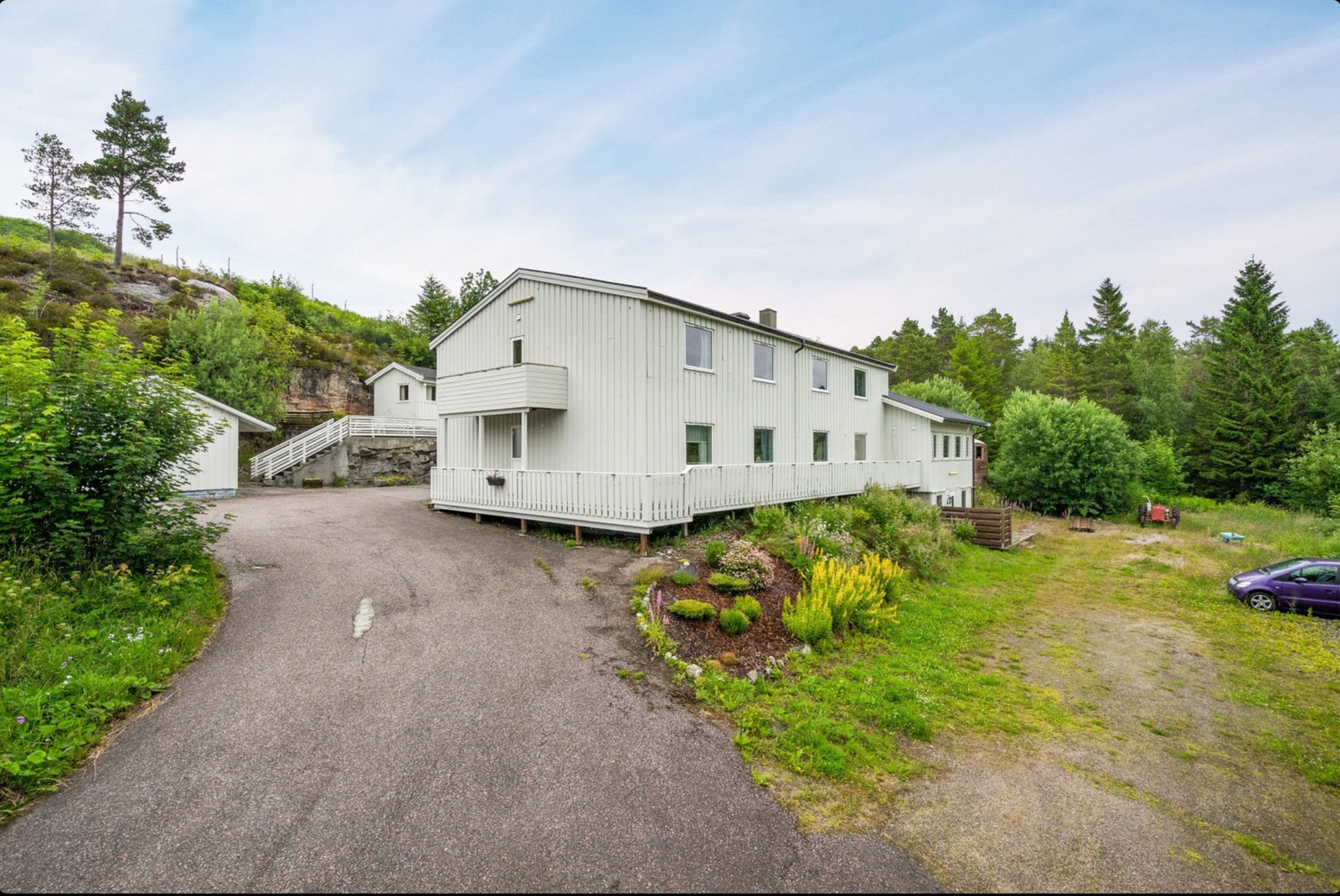 Byskogen airport Motell fasade Galleribilde