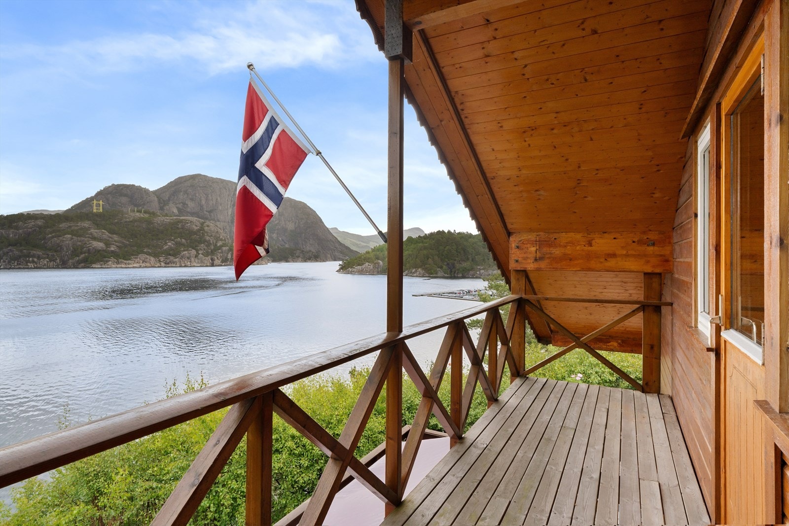 Balkong i 2. etasje. Galleribilde