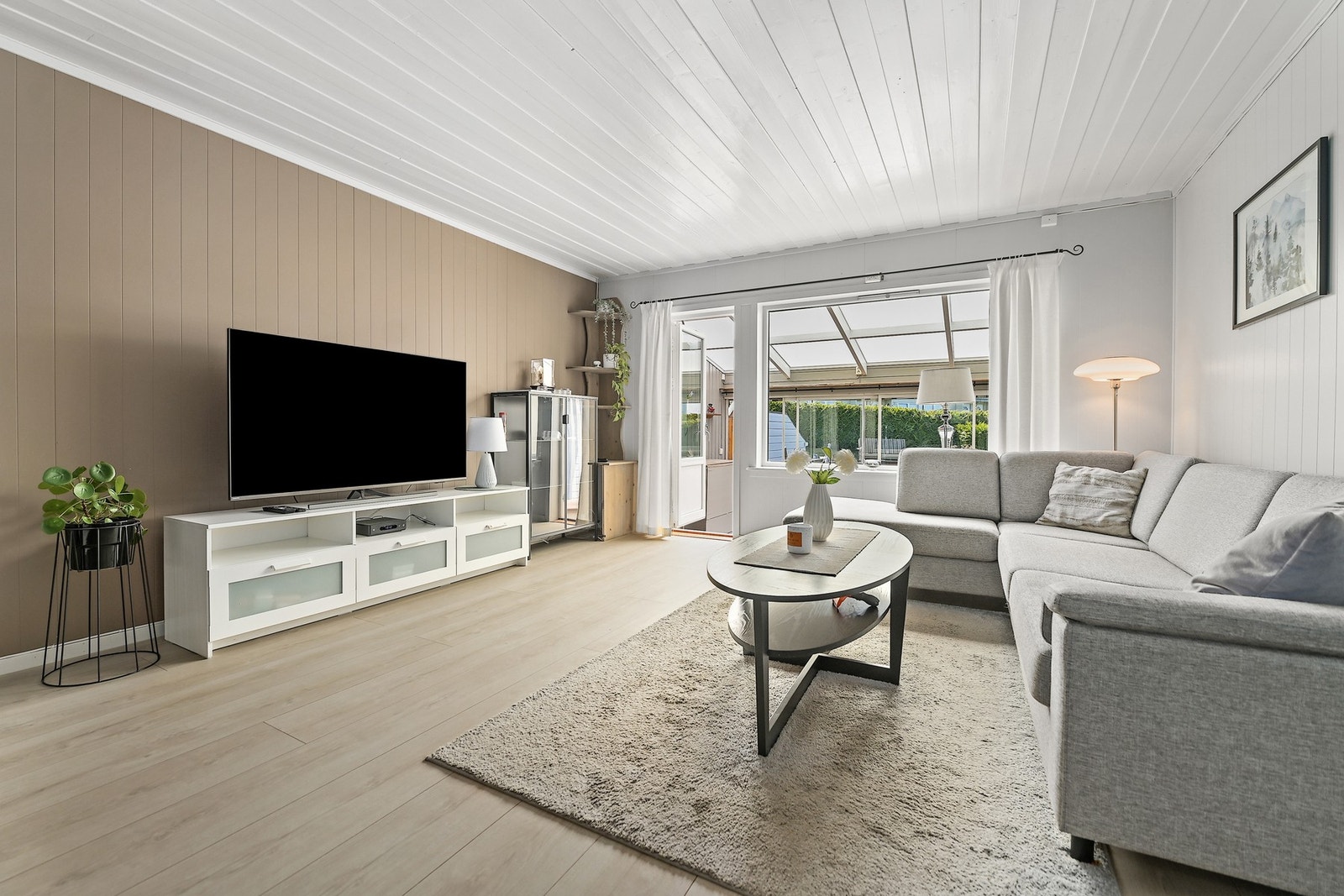 Rekkehuset ligger på en populær adresse med gangavstand til det meste. Galleribilde