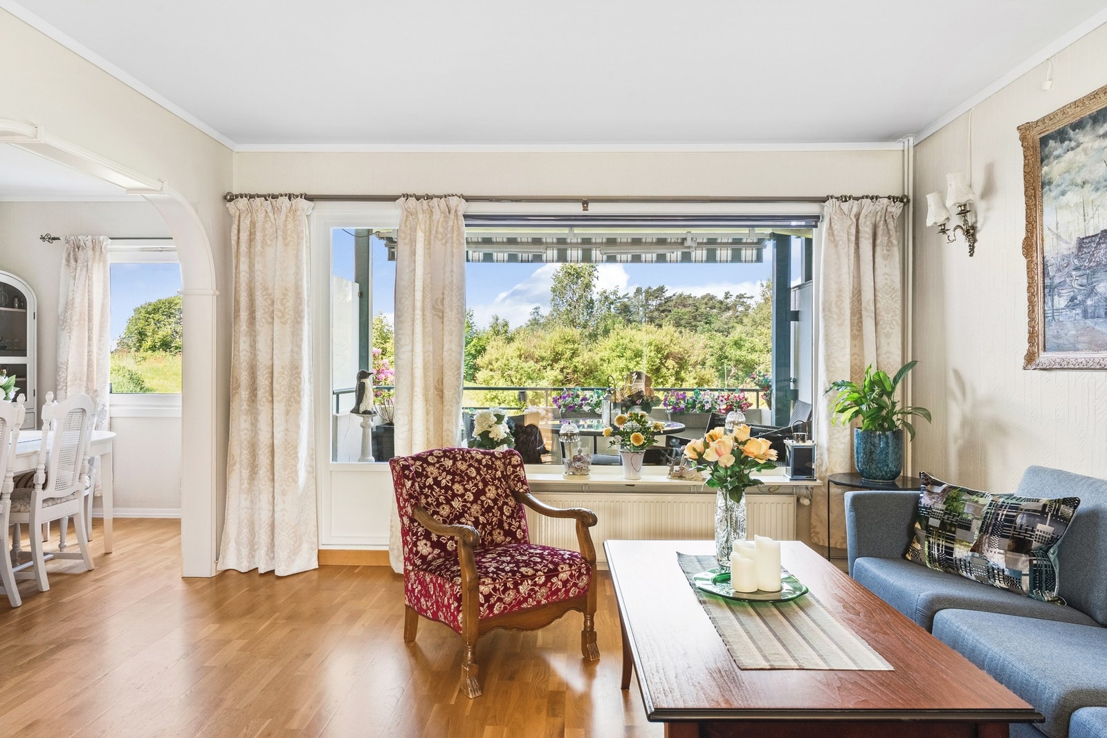 Torgny Segerstedts vei 21 presenteres av EIE Eiendomsmegling ved Christine Terkelsen. Galleribilde