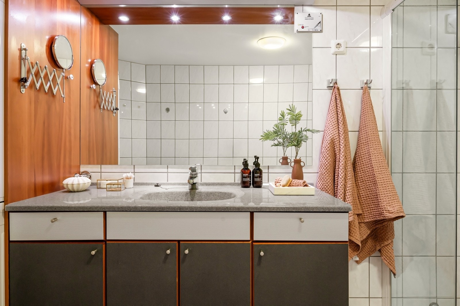 Også her er det innredning fra HTH. Galleribilde