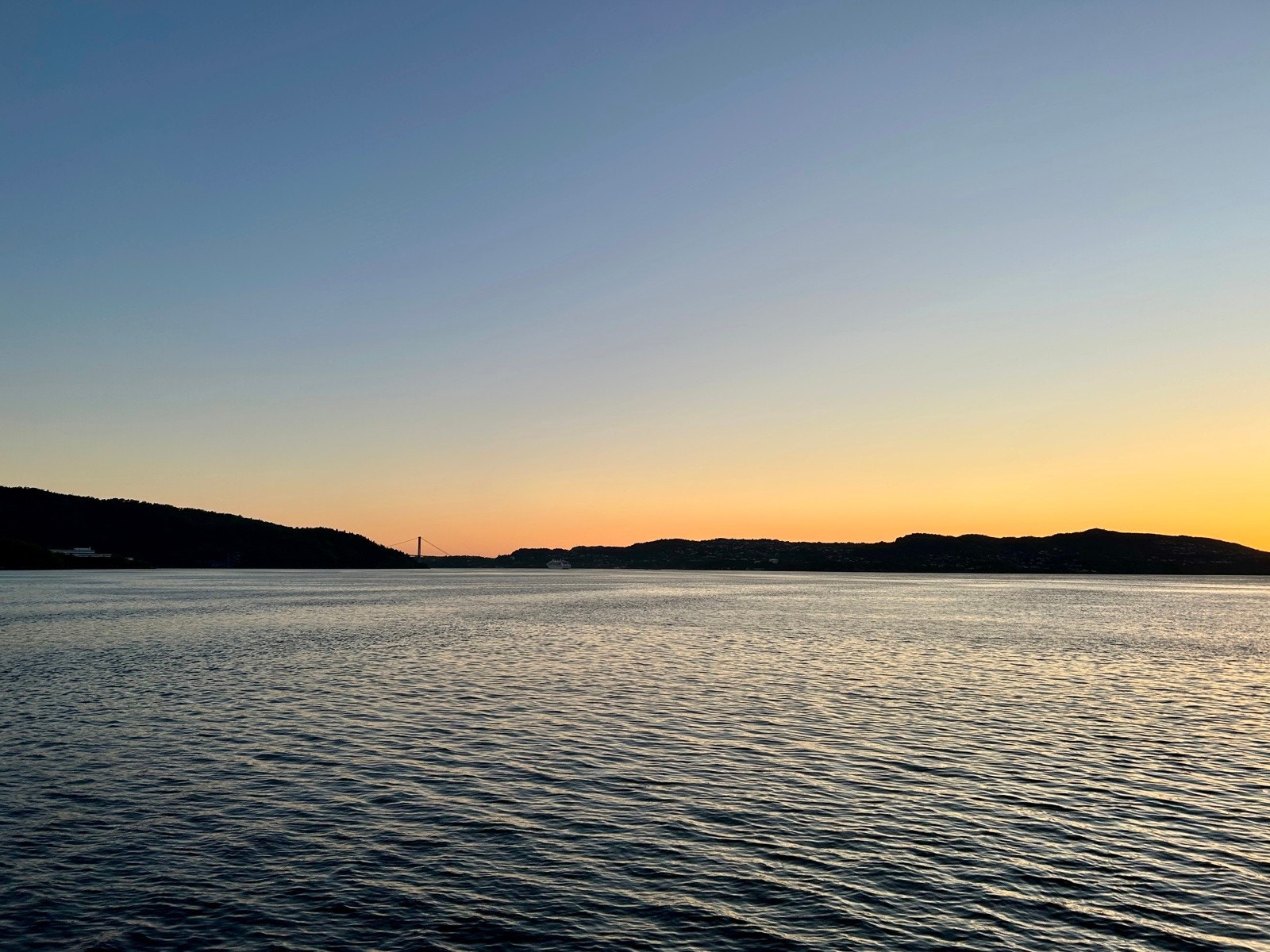 ...og kvelden tar over. Galleribilde
