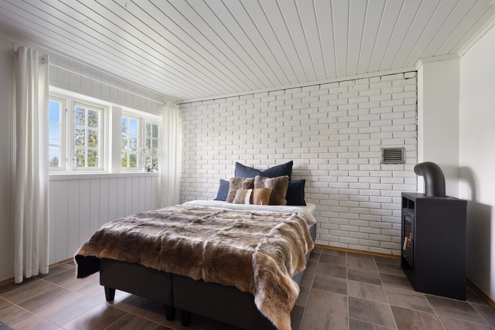 Her er det også plass til en ekstra gjesteseng om det trengs. Galleribilde