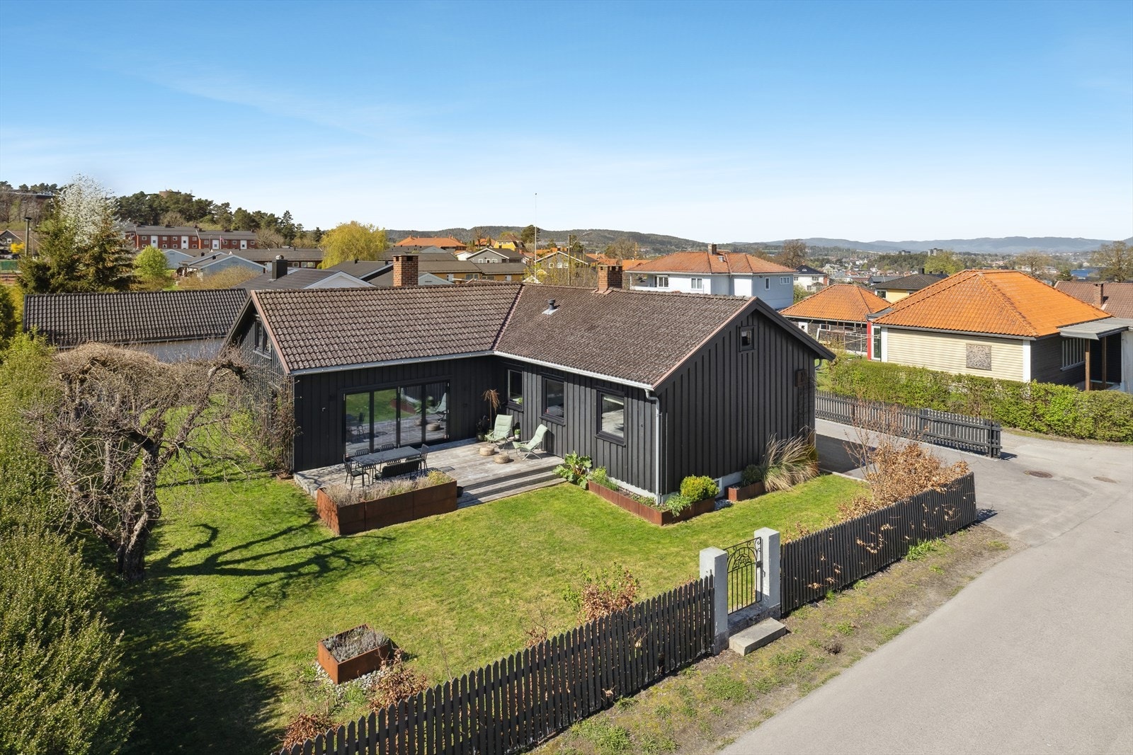 DNB Eiendom v/Kristin Hyni Bakken ønsker deg velkommen til Bjørnhullvegen 21! Galleribilde