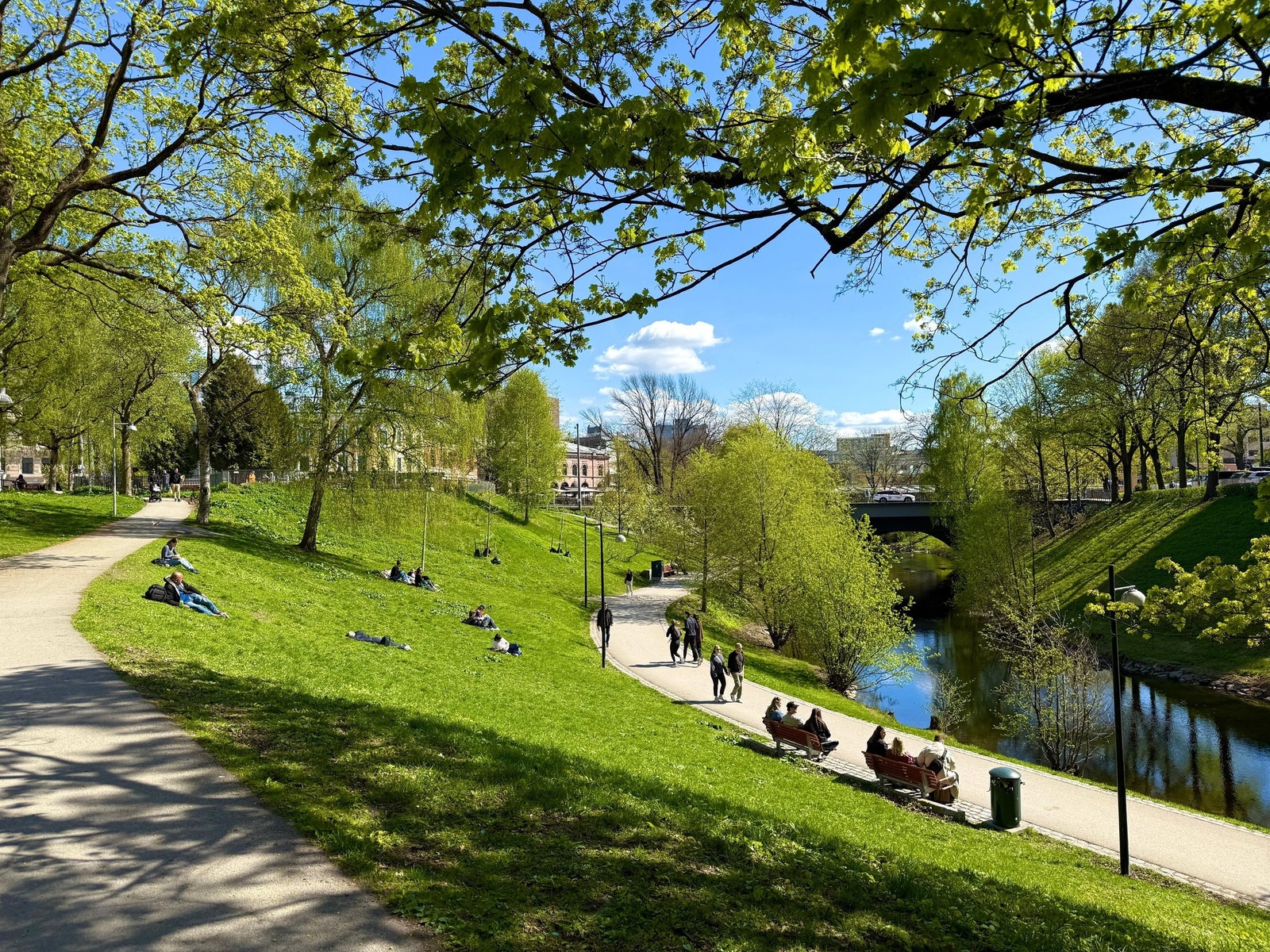 En spasertur langs Akerselva Galleribilde