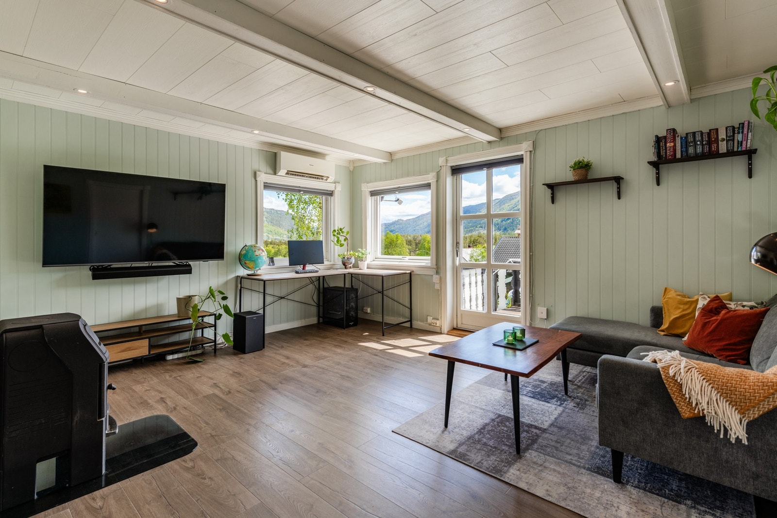 Her får du god plass til både familiehygge og hjemmekontor Galleribilde