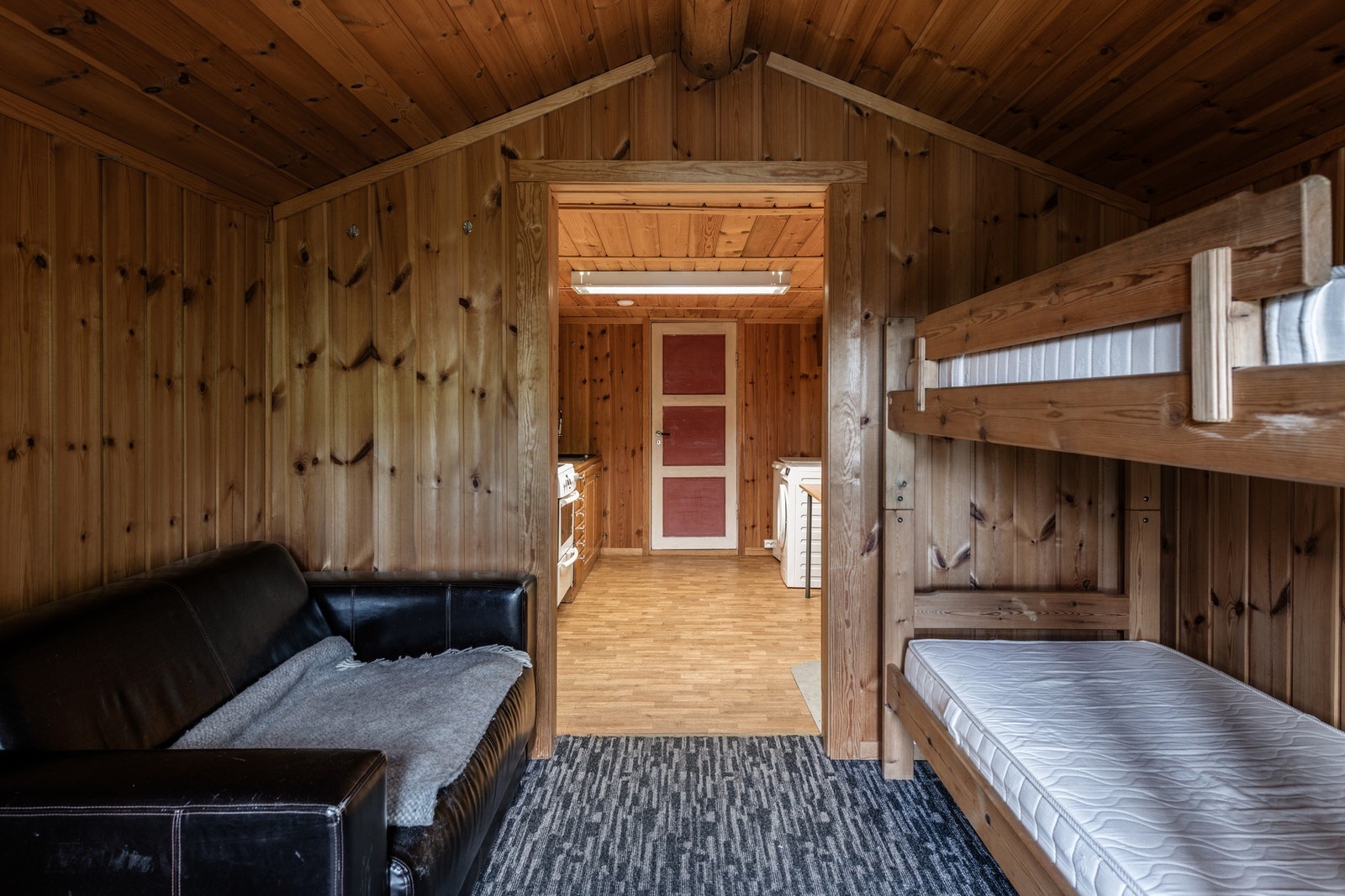 Eiendommen har koselig anneks med mange bruksområder Galleribilde