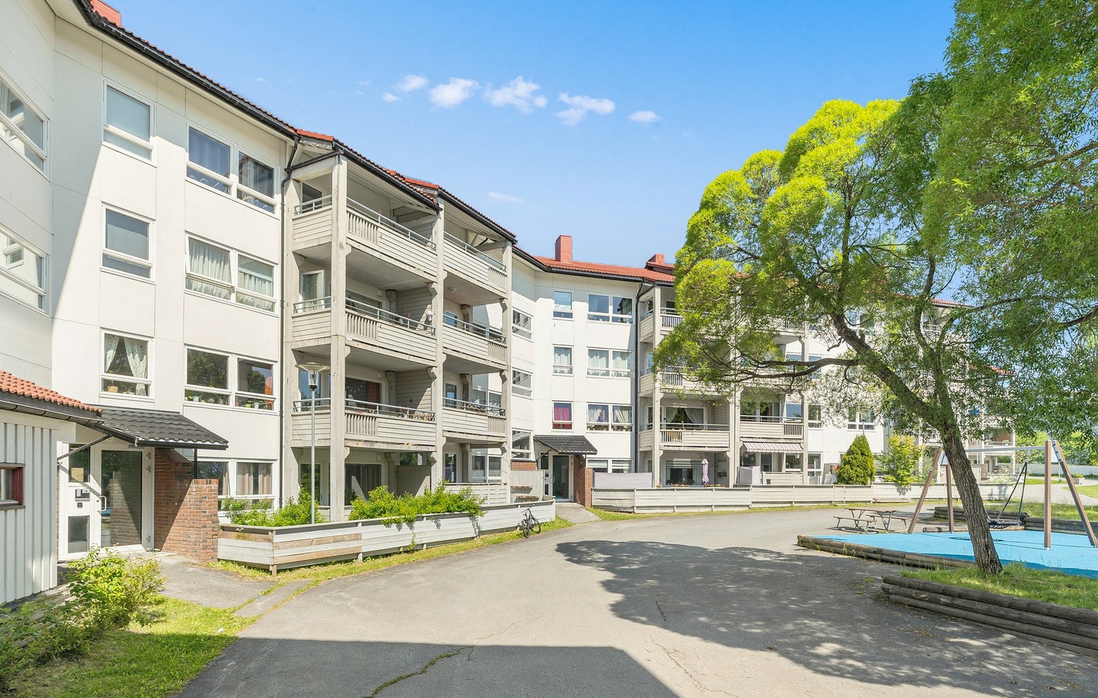 Stille og familievennlig boligfelt sentralt på Tiller ved inngangen til marka. Galleribilde