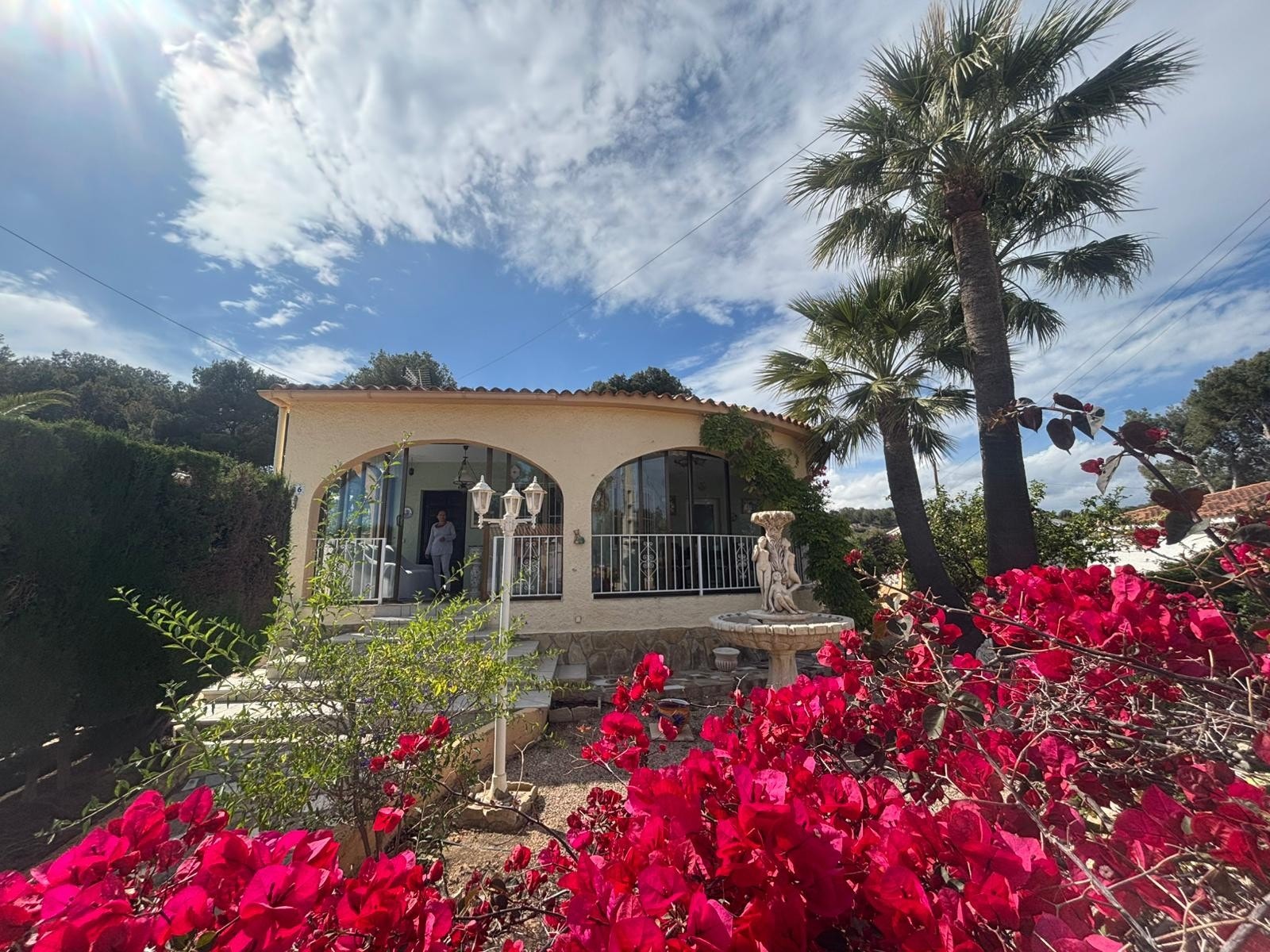 975 kvm tomt gir mulighet for å bygge ut ytterligere Galleribilde