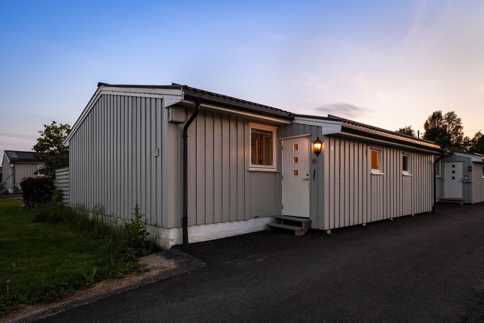 Fasade og inngangsparti. Galleribilde