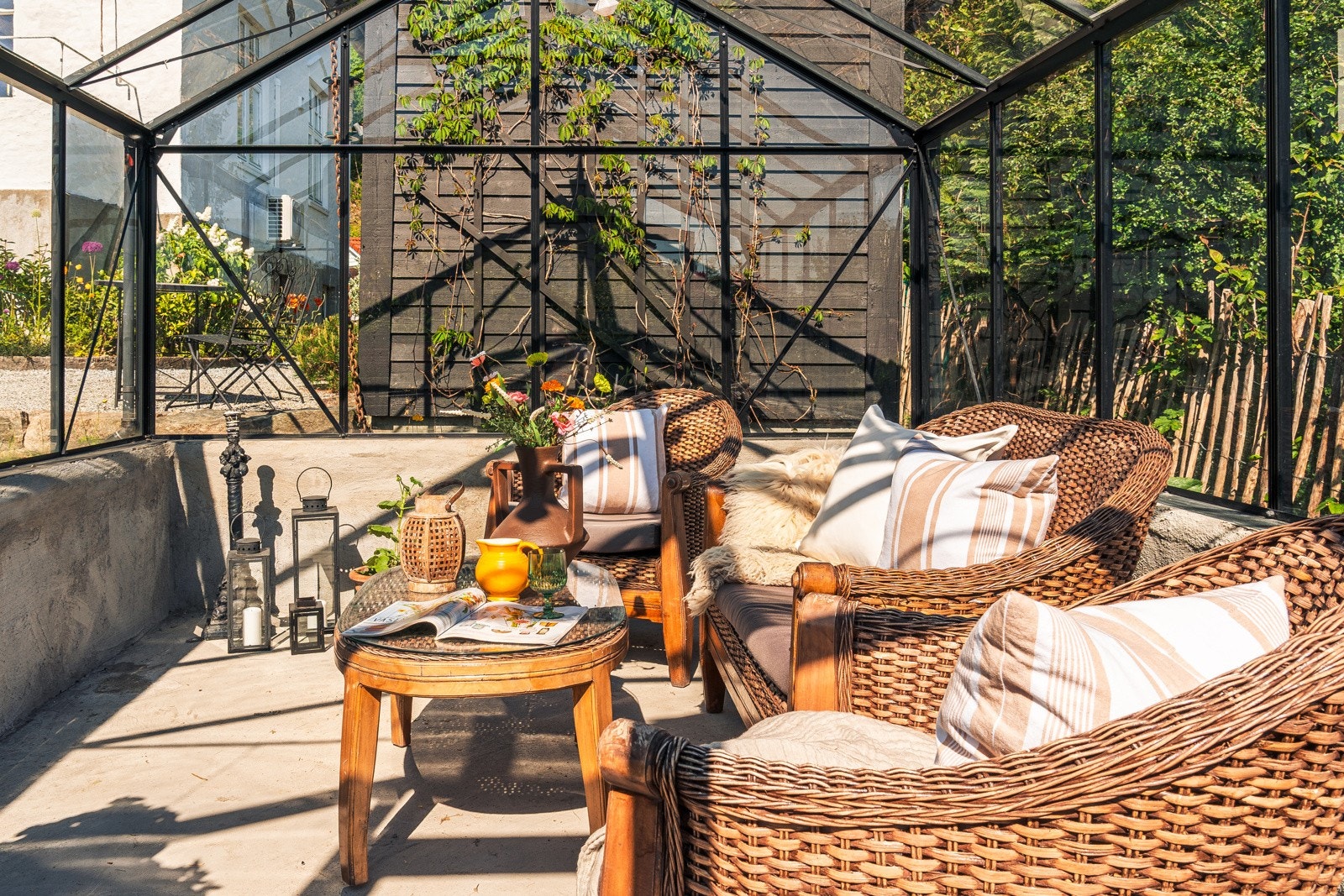 Perfekt til å innrede med sittegruppe slik at man kan sette seg inn her om regnet skulle komme. Galleribilde