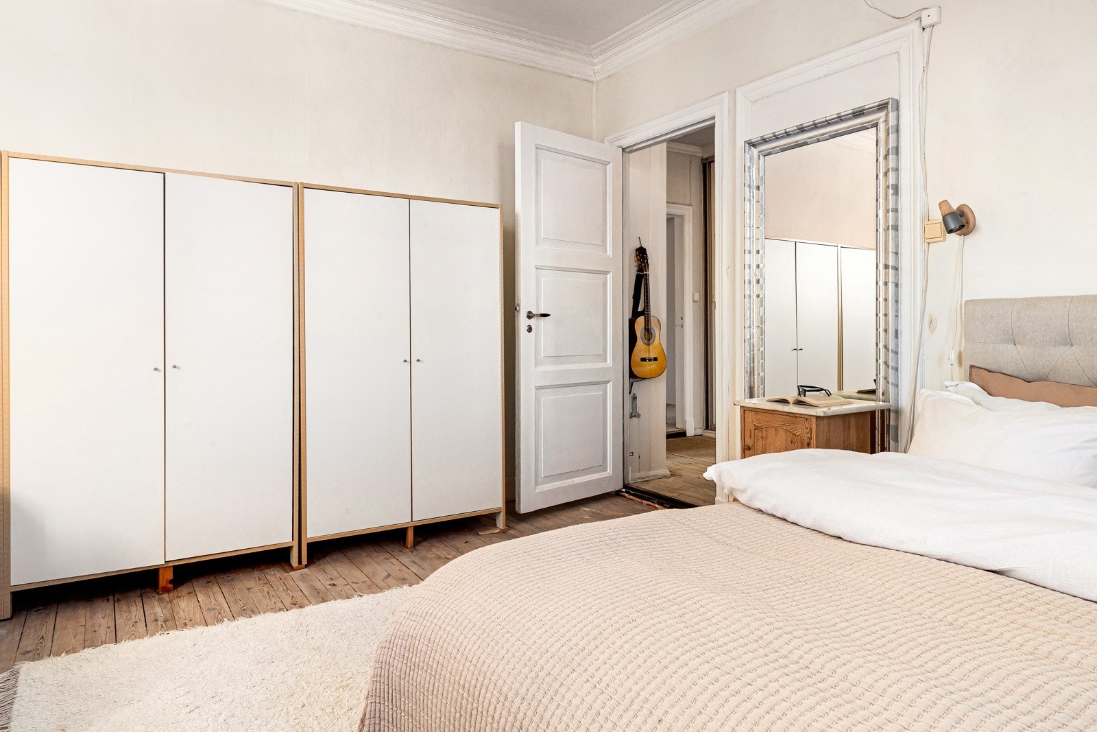 I denne etasjen finner man boligens tre lyse, luftige og store soverom. Galleribilde