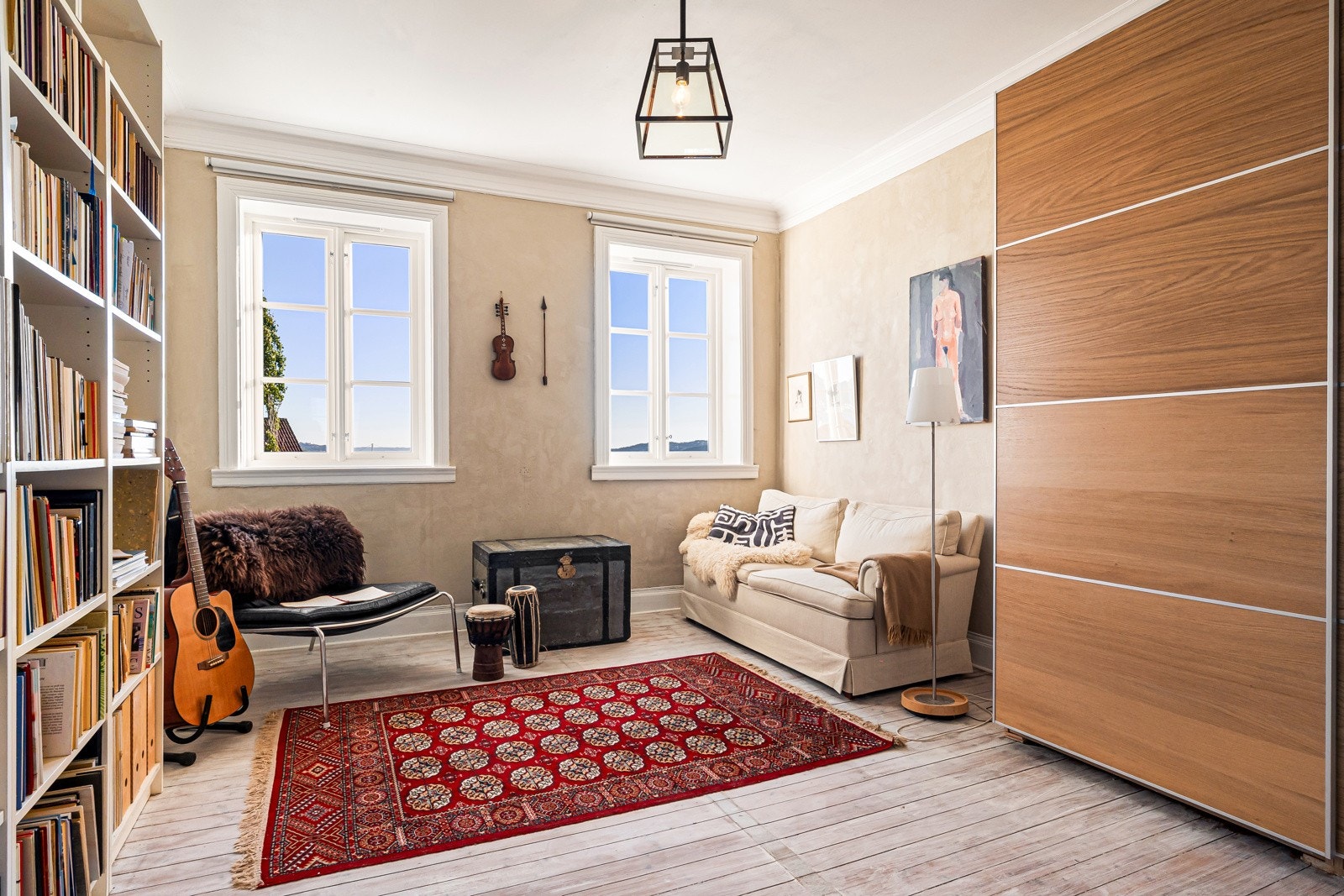 Dette soverommet er i dag benyttet som ekstra stue. Galleribilde