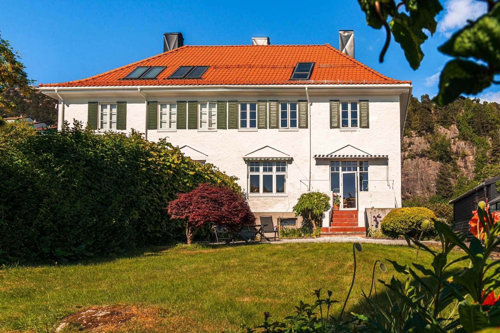 Stor skjermet hage, en drøm for både store og små. Galleribilde