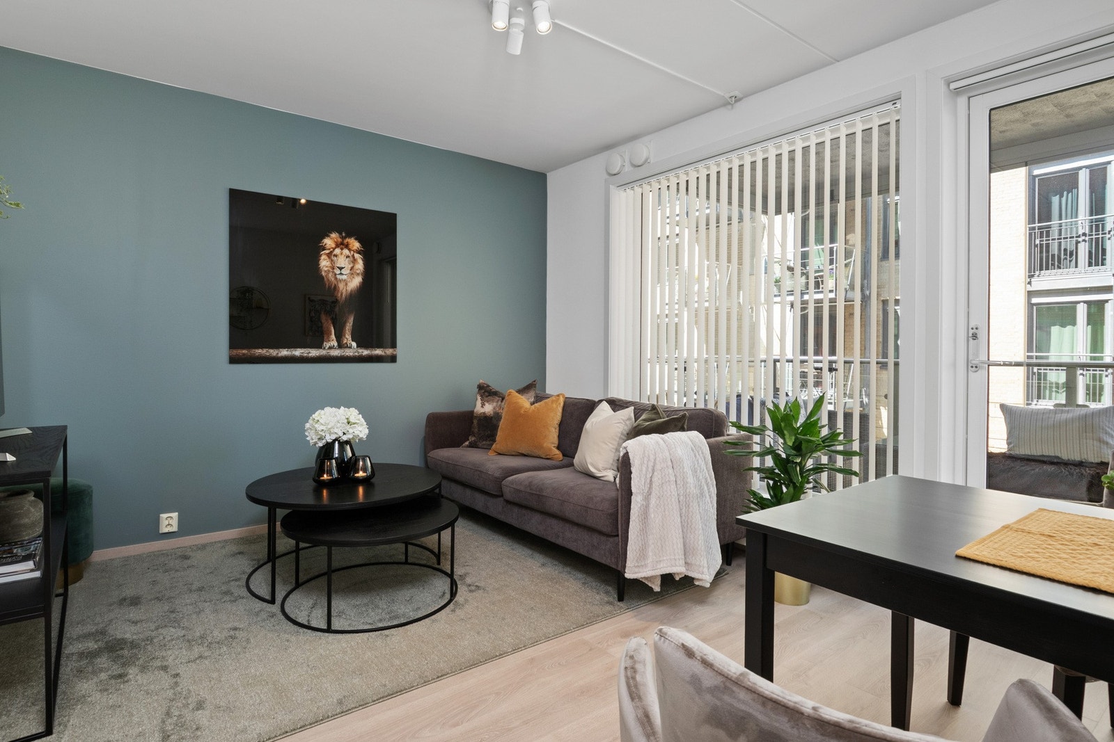 Rambergveien 17 A er en meget pen 2-roms andelsleilighet, utmerket for deg som er førstegangskjøper. Galleribilde