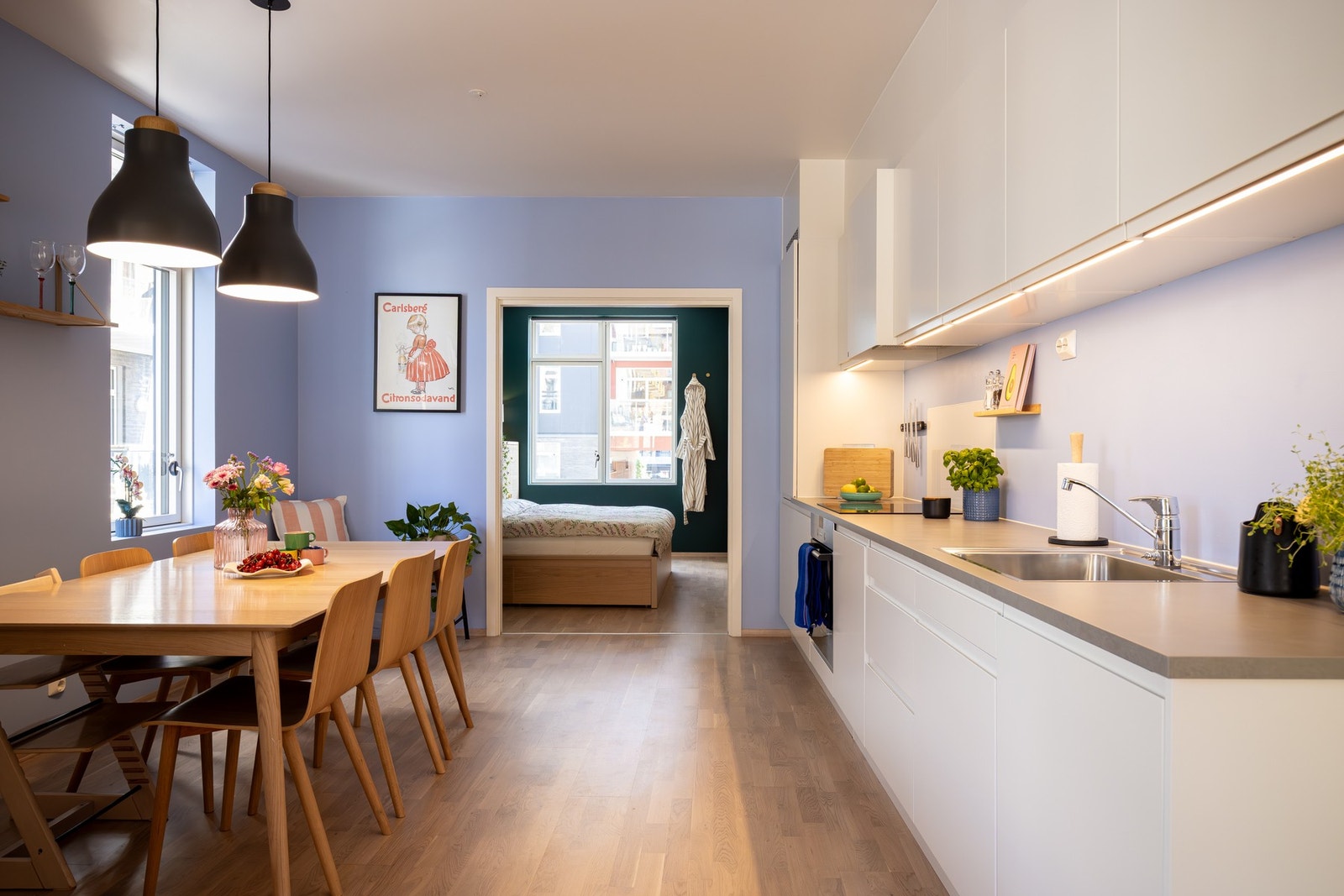 Over kokesonen er det en stillegående og effektiv ventilator som er koblet til felles ventilasjonsanlegg. Galleribilde