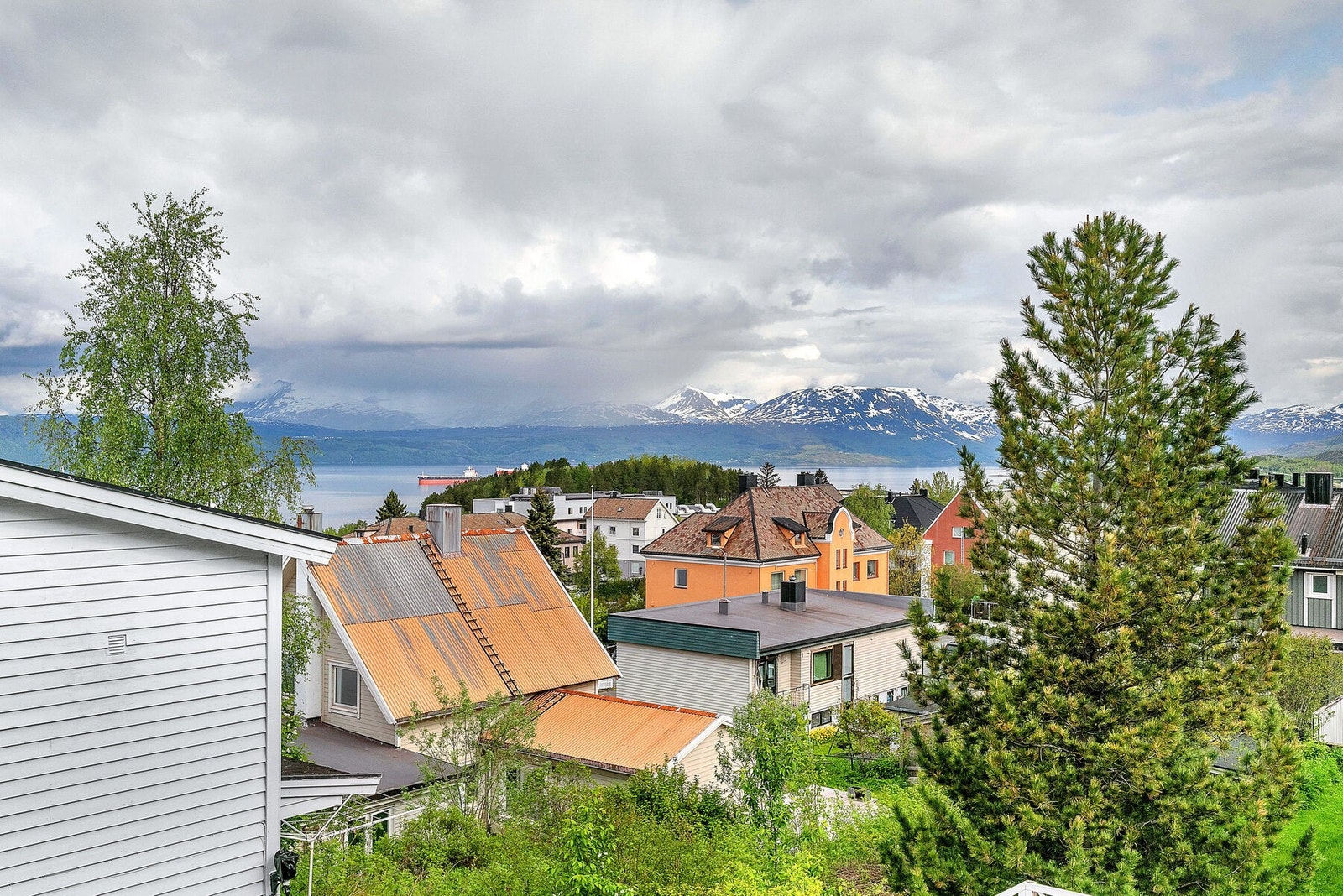 Utsikt fra balkong Galleribilde