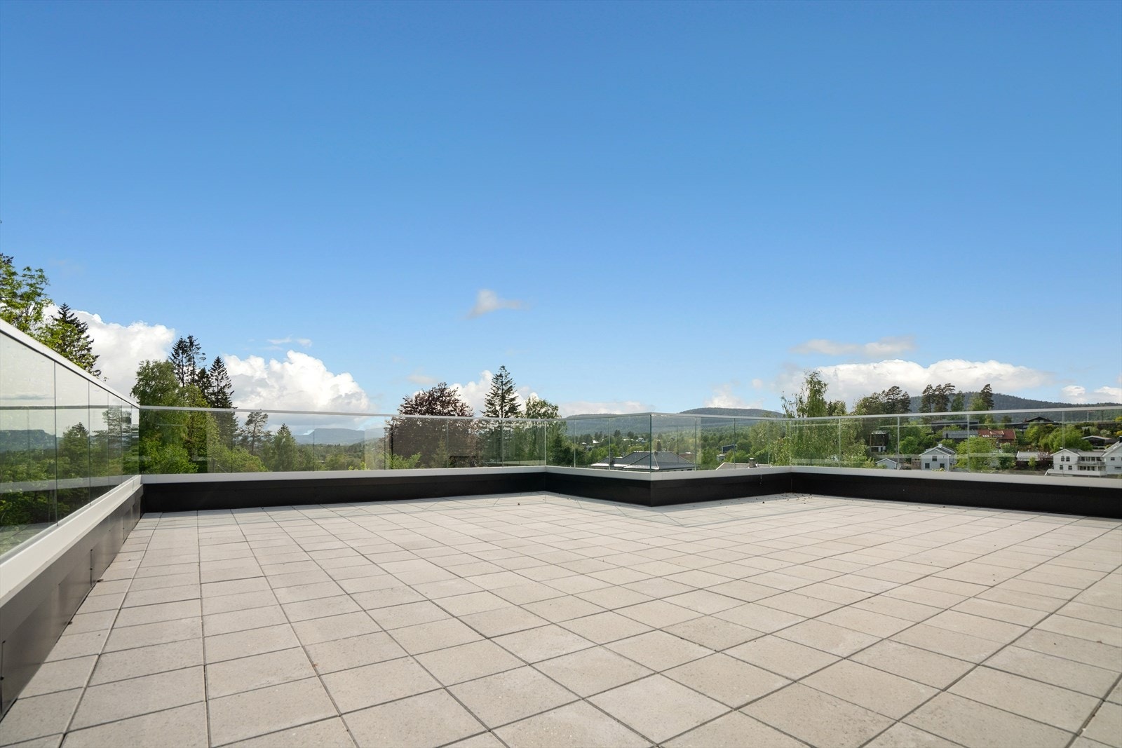 Det er felles takterrasse i C-bygget. Galleribilde