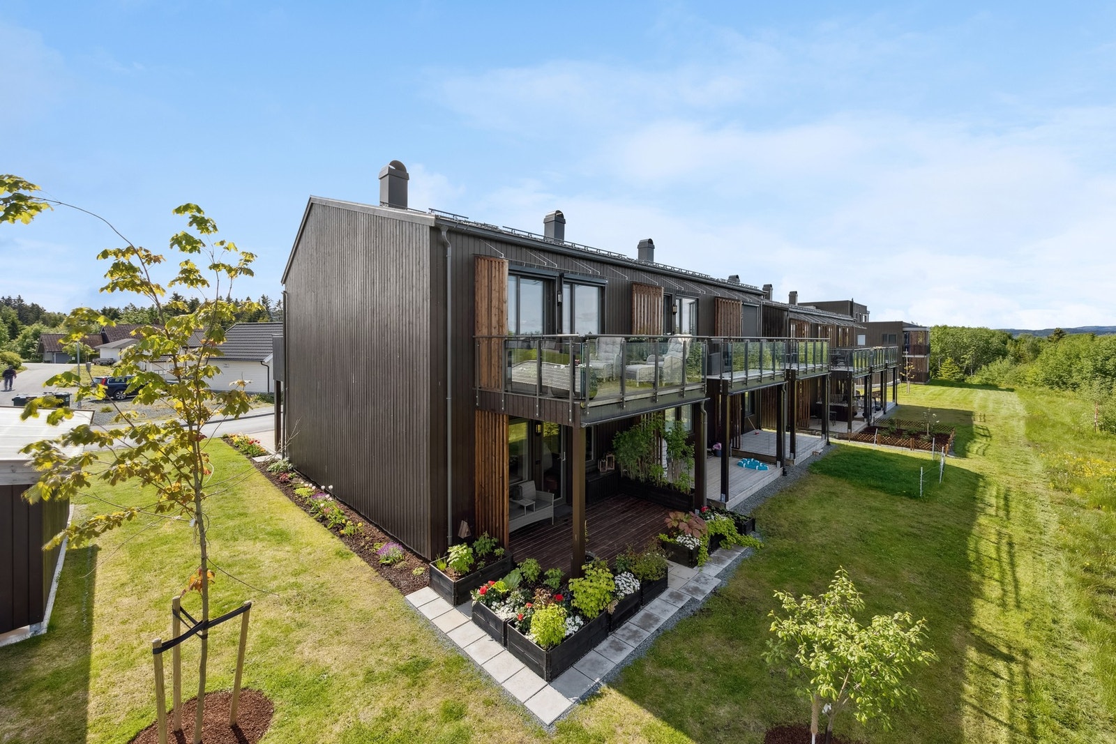 Med IN-ordning kan du velge å nedbetale fellesgjelden. Da blir felleskostnadene kun ca. kr. 3.429,-, inkludert bl.a. kommunale avgifter, kabel-TV og internett. Galleribilde