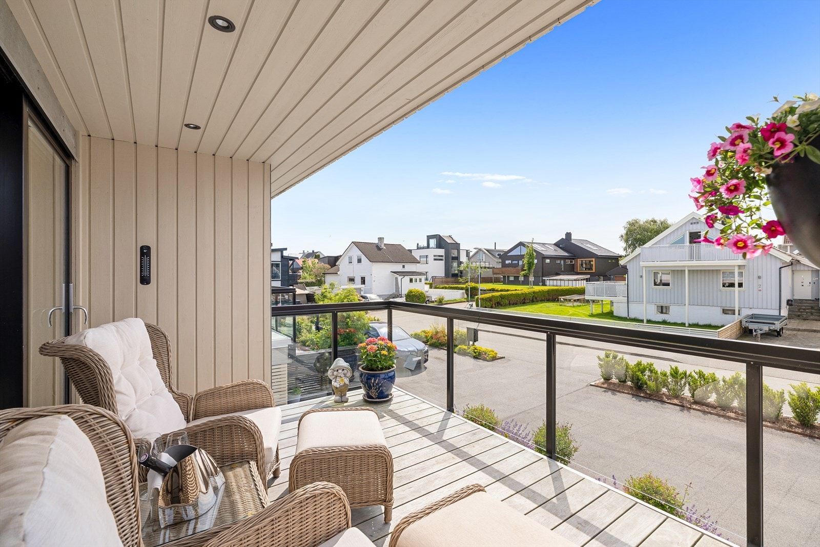 - Solrik beliggenhet - Galleribilde