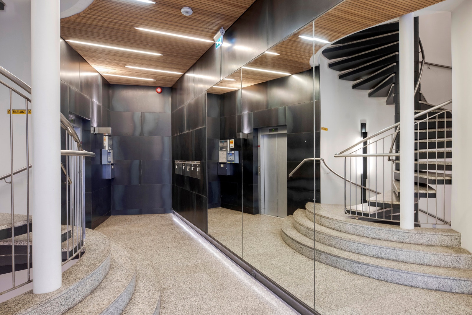 Stortingsgata 2. Galleribilde