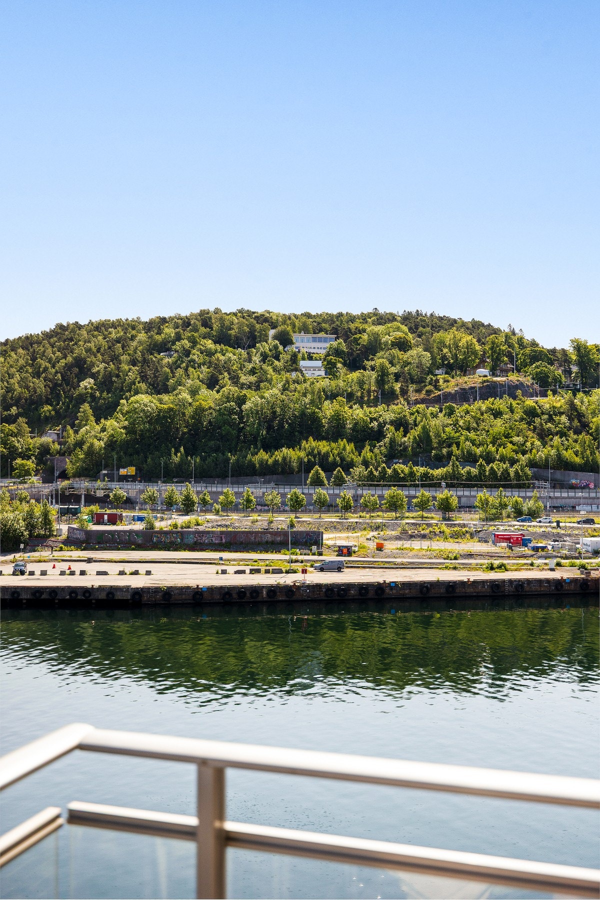 Nydelig utsyn fra balkongen. Galleribilde