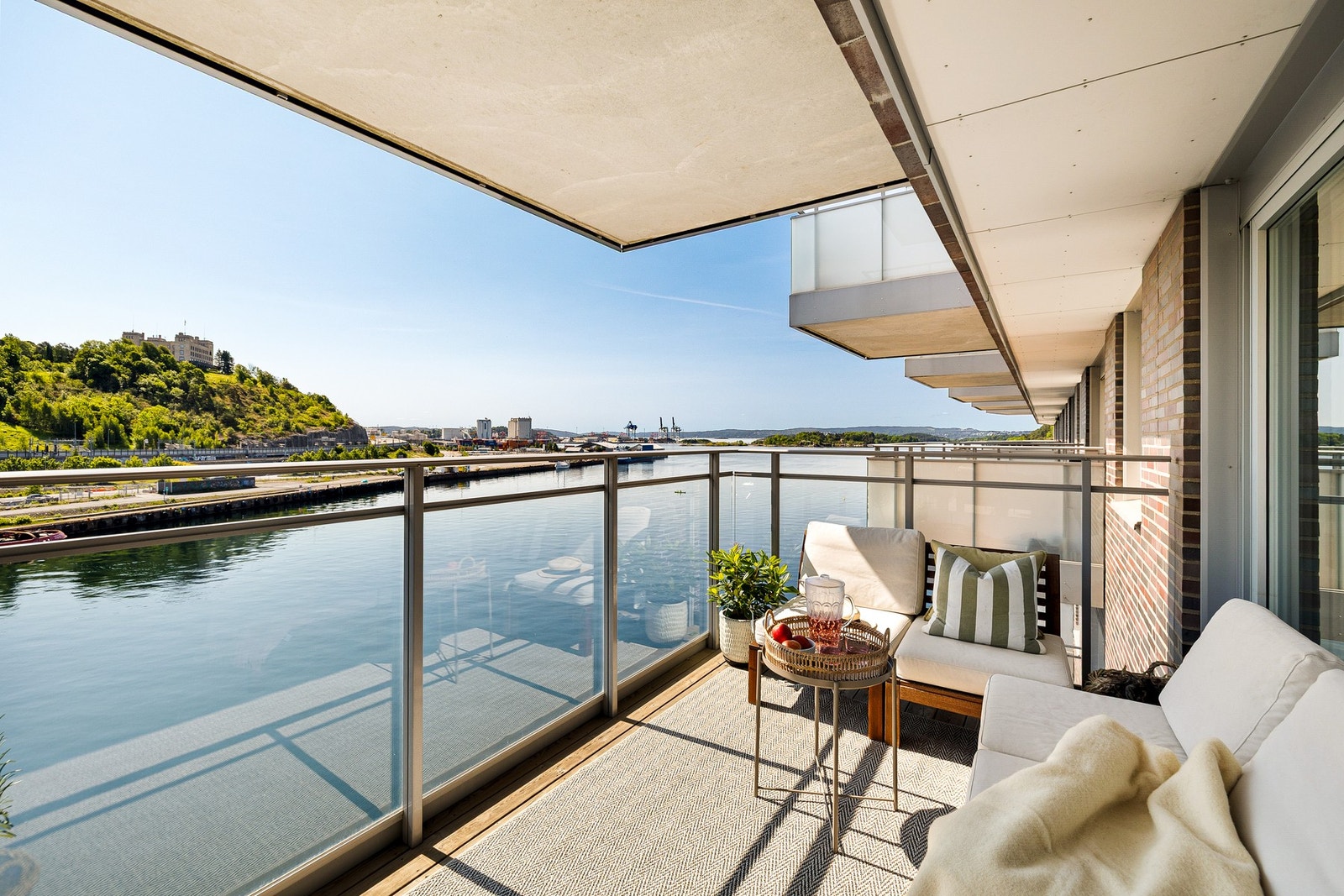 Bolig med sjøutsikt! Galleribilde