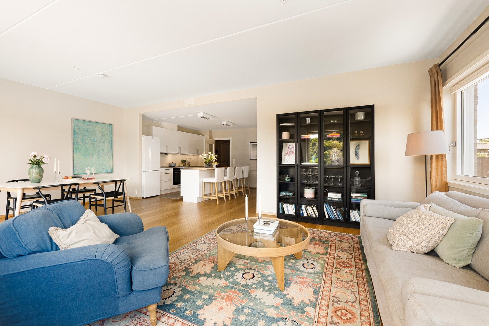 Praktisk og stilren løsning - perfekt for både hverdag og gjester. Galleribilde