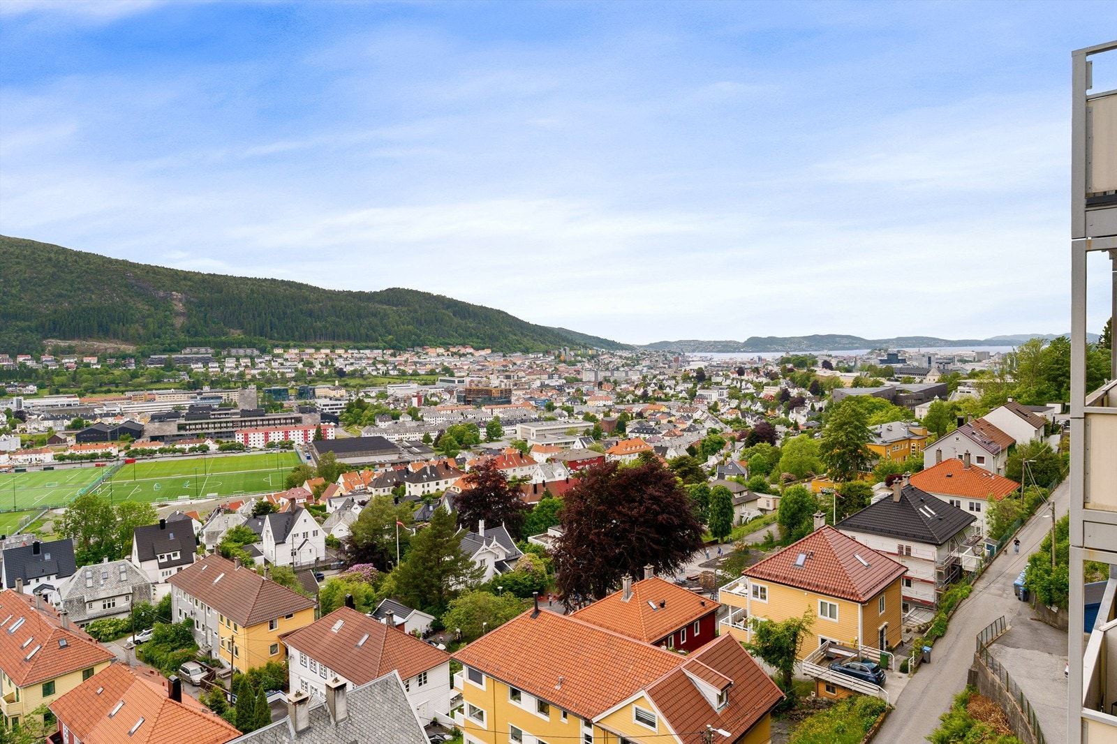 - Utsikt fra egen balkong - Galleribilde