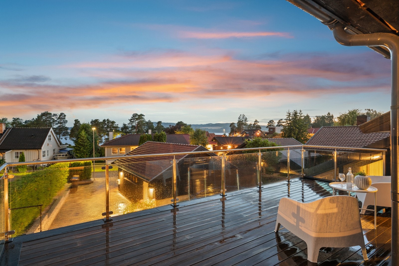 Her kan du la blikket hvile på den nydelige utsikten! Galleribilde