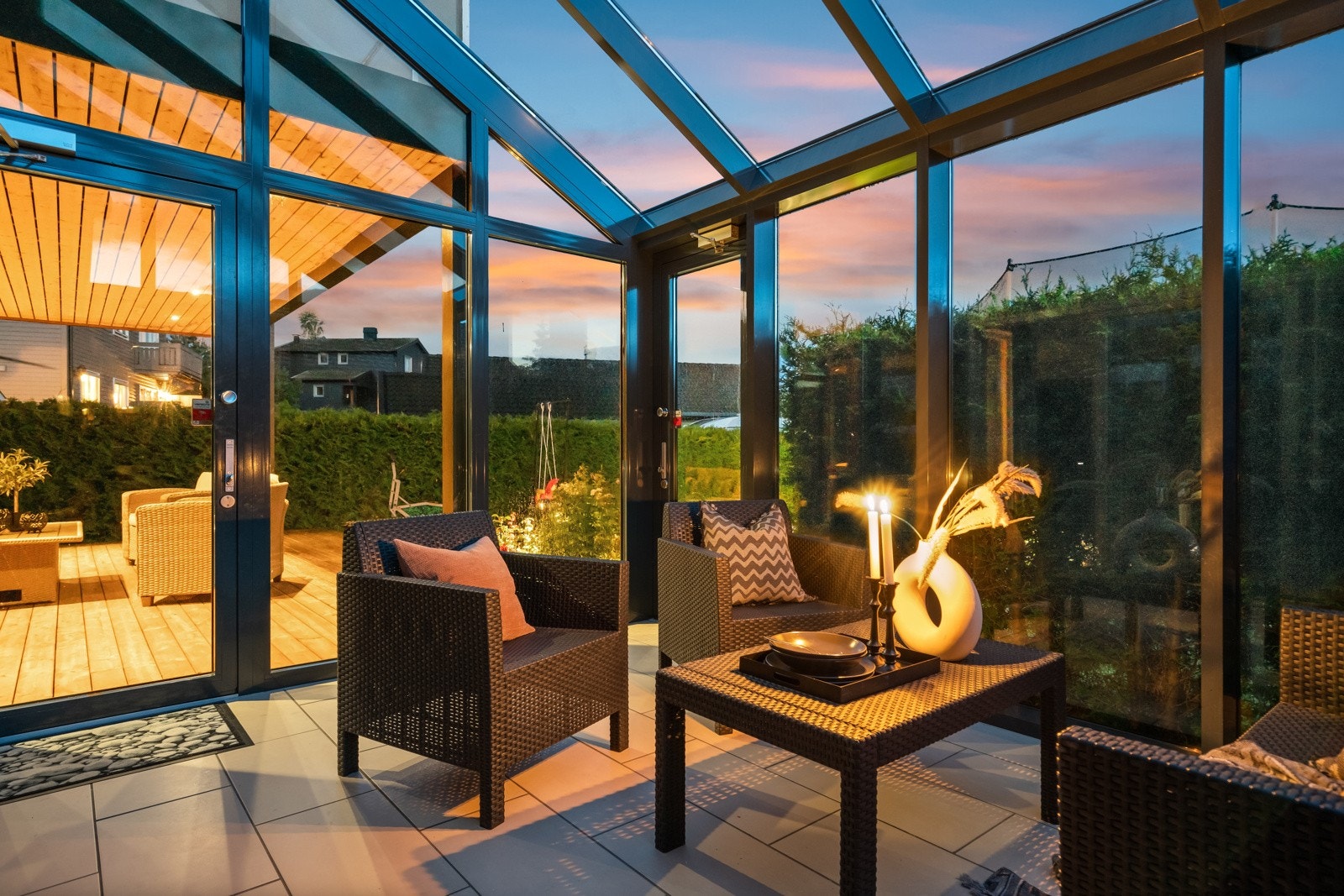 I vinterhagen kan du hygge deg i uansett vær & vind. Galleribilde