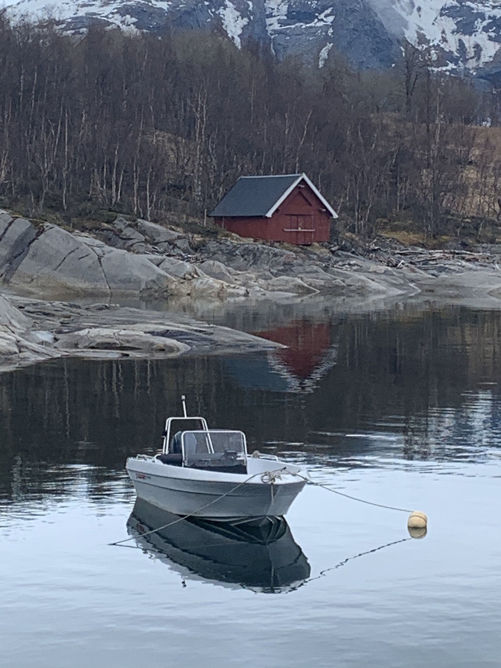 Naust med båtplass Galleribilde