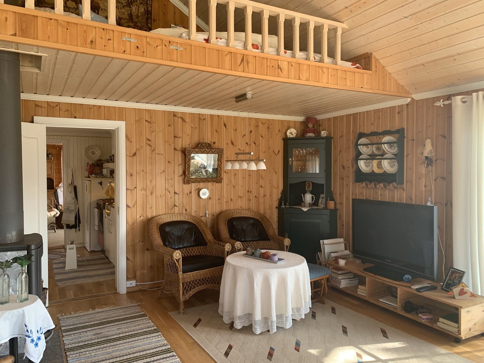 Nystua med hems Galleribilde