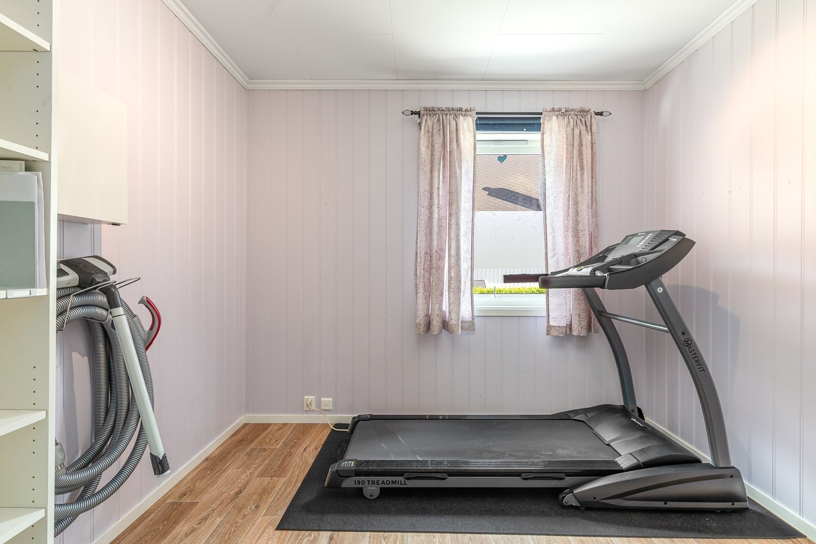 Soverom nr 4 er idag nytta som treningsrom. Galleribilde