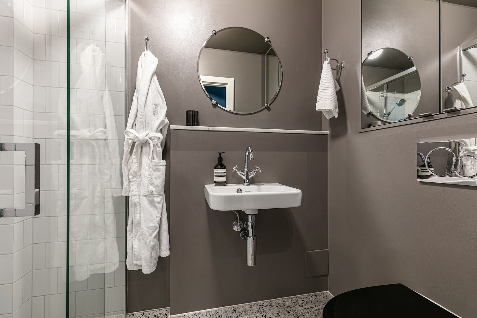 Hverdagsluksus - Fokus på funksjonelle og ekslusive løsninger med god plassfølelse Galleribilde