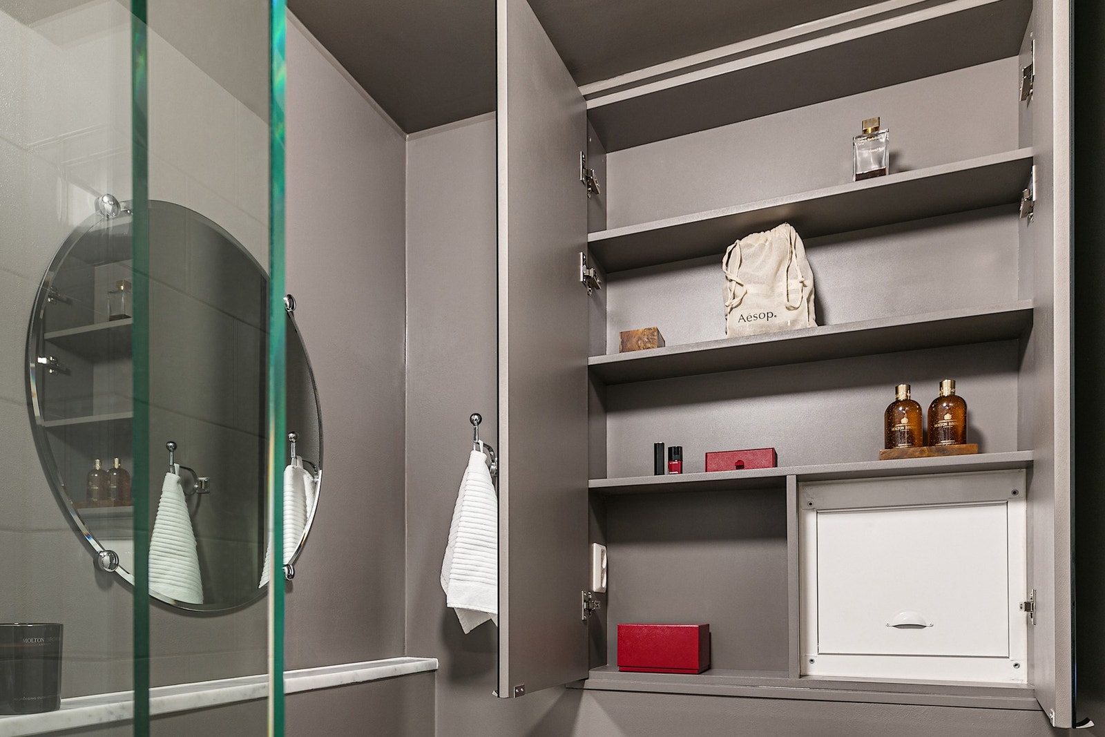 Optimal plassutnyttelse er gjennomgående i hele leiligheten Galleribilde