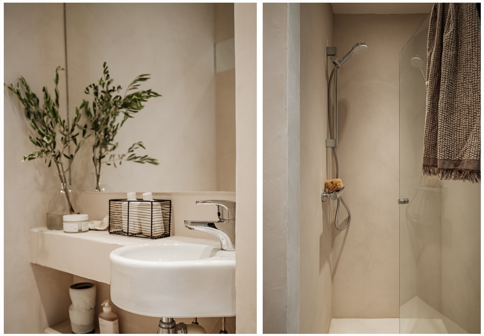 Romslig dusjnisje med innfellbar dusjdør. Galleribilde