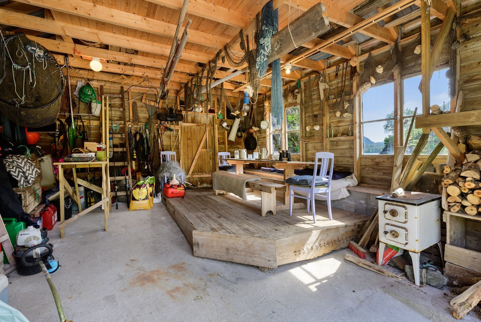 Naustet er 28 kvm. Galleribilde