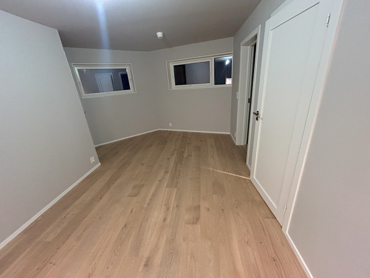 Stue sett fra kjøkken Galleribilde