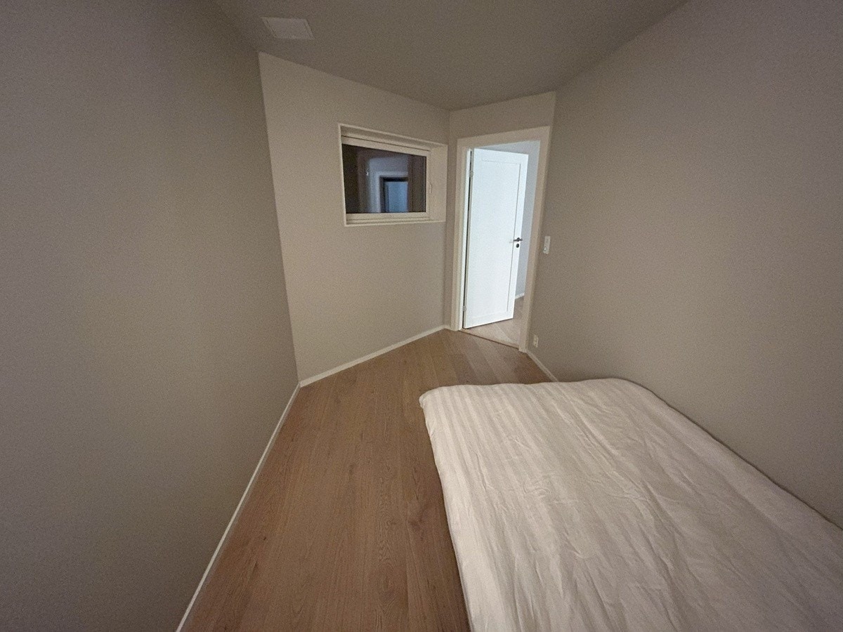 Soverom (det kommer mer lys i taket) Galleribilde