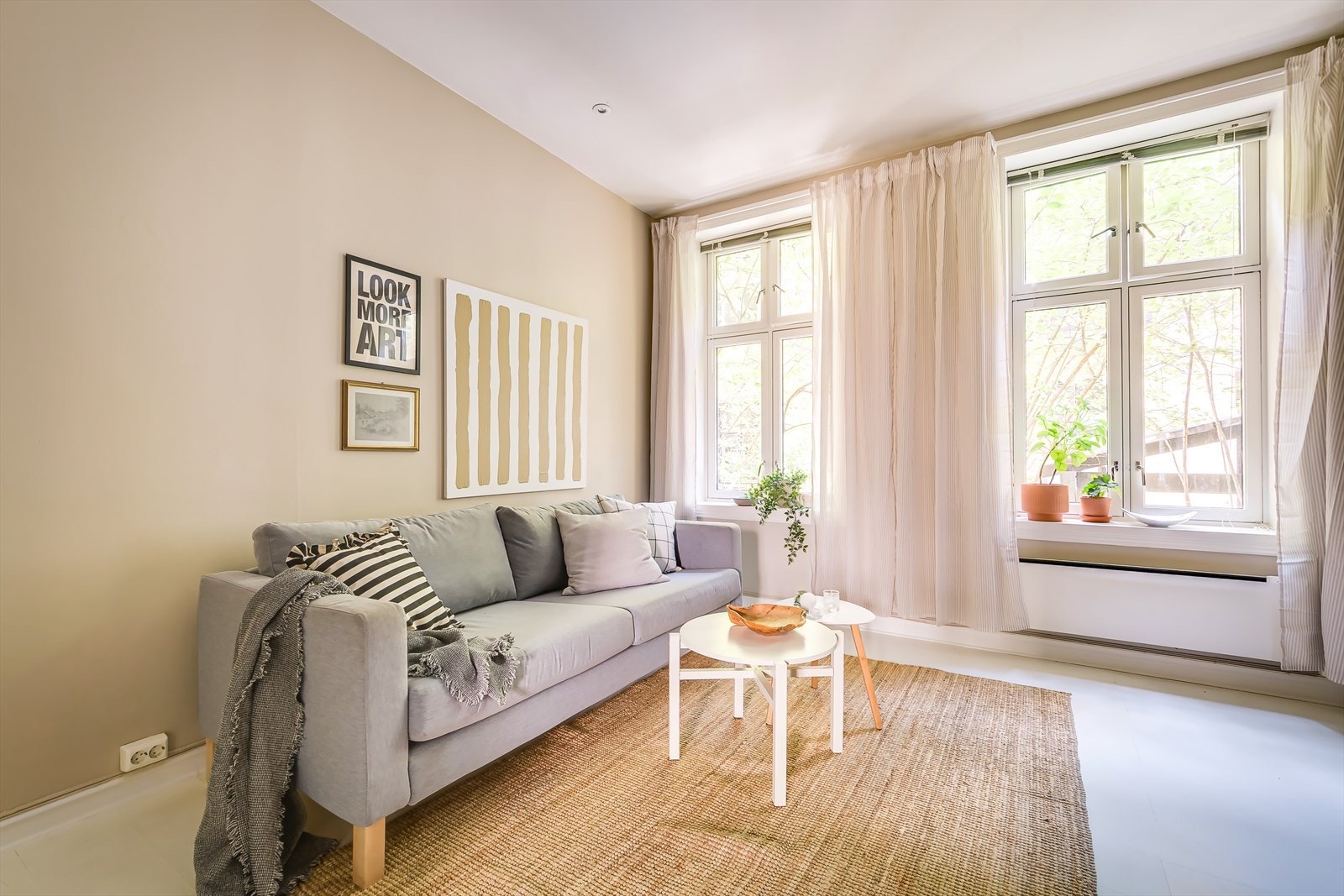 En nydelig 2-roms i en rolig gate, skjermet for trafikk og støy på beste Grünerløkka Galleribilde