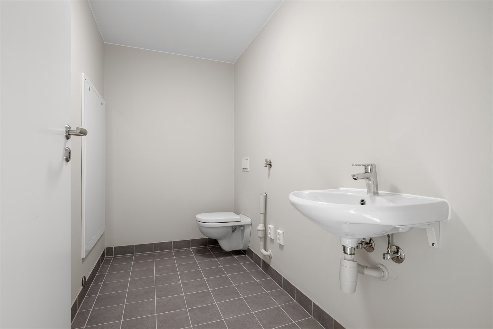 Vaskerom med ekstra wc. Galleribilde