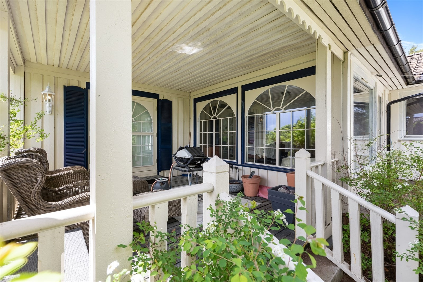 Overbygd terrasse Galleribilde