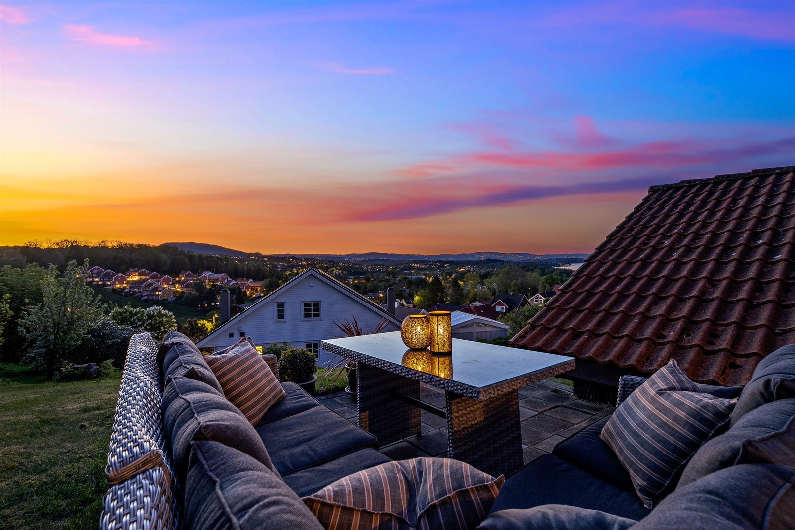Perfekt for å nyte kveldssolen og rolige stunder ute! Galleribilde