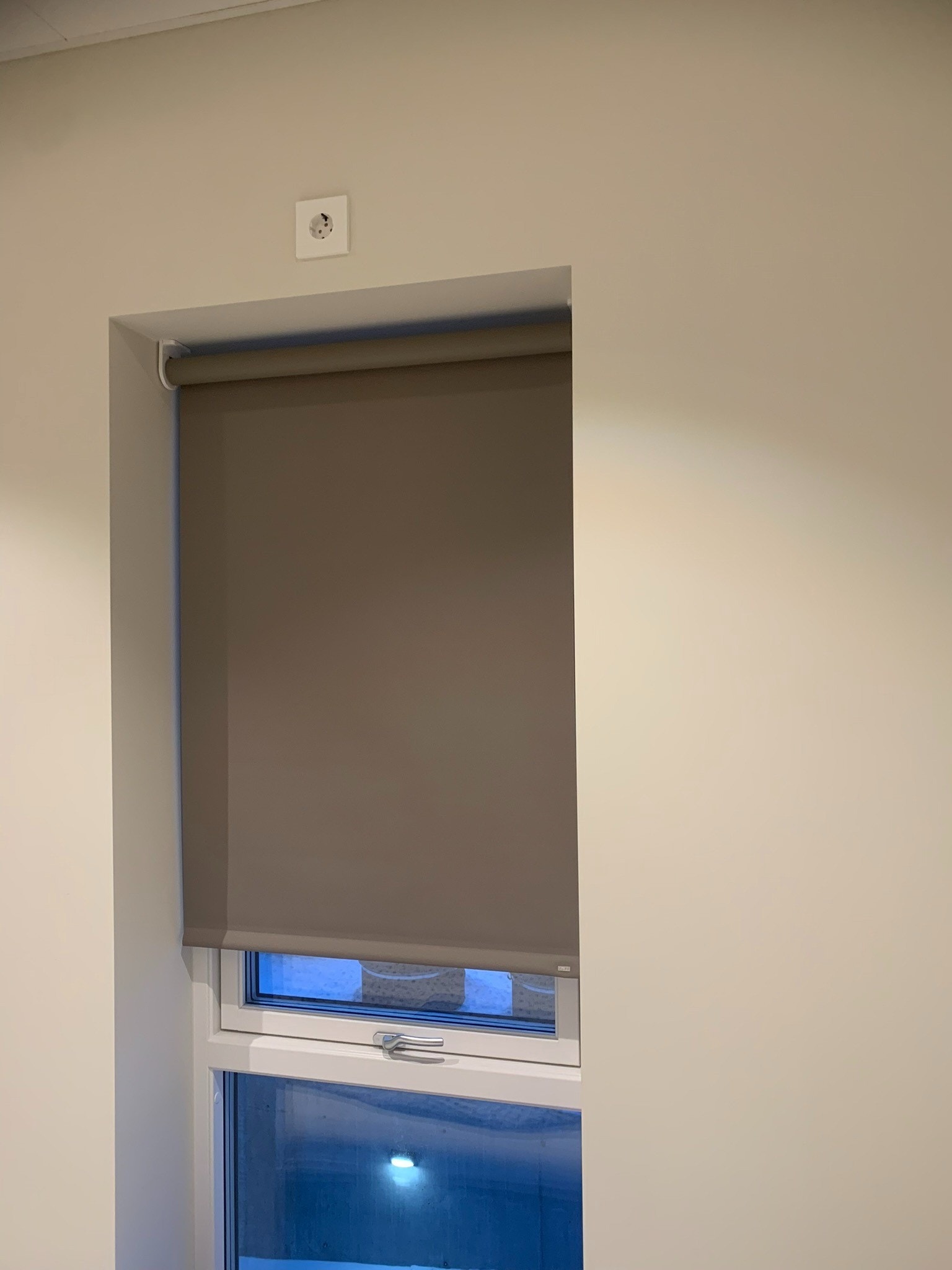 Lystett gardin soverom Galleribilde