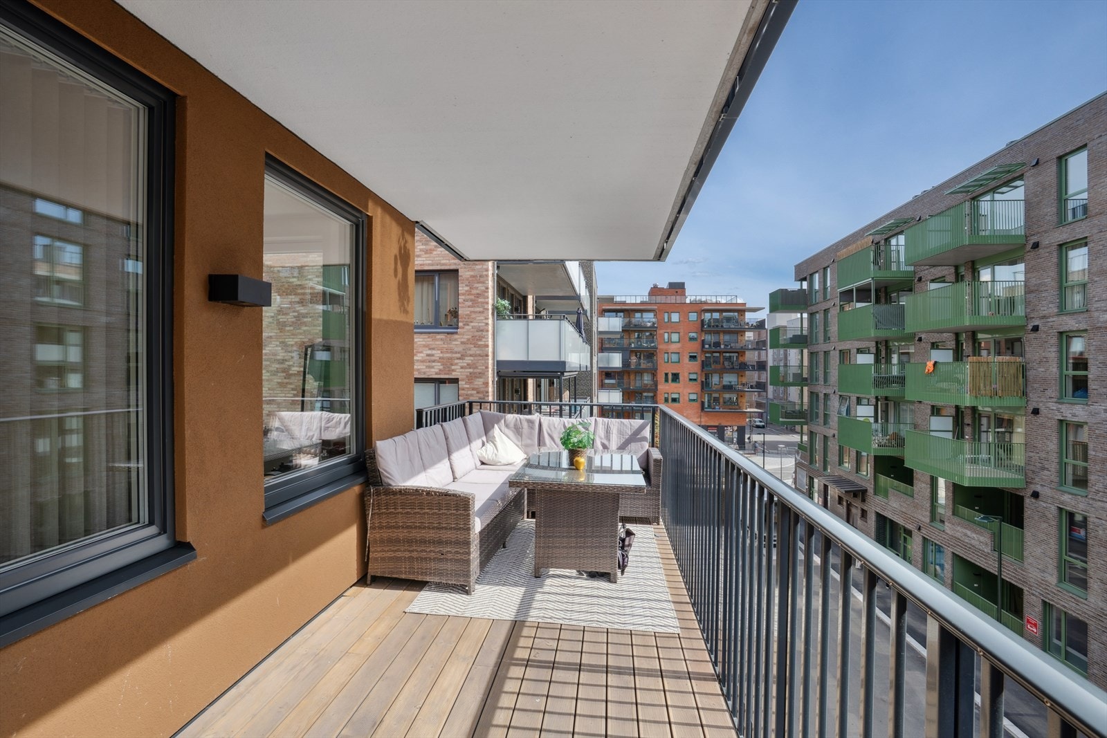 Velkommen til Bjarne Haugens gate 41; En flott 4-roms endeleilighet med sydvendt balkong Galleribilde